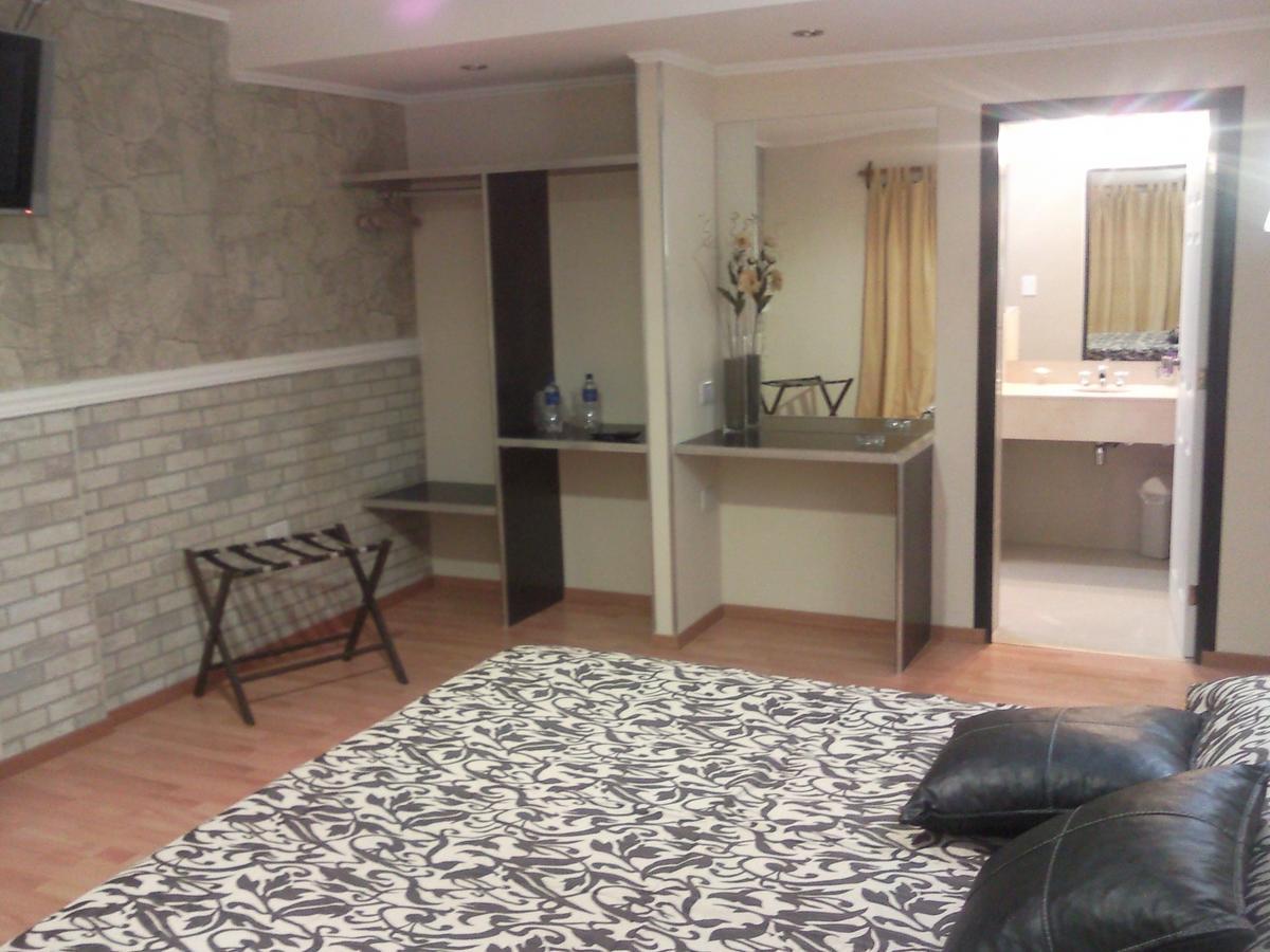 Hotel Nazo Yacimiento Rio Turbio Ngoại thất bức ảnh